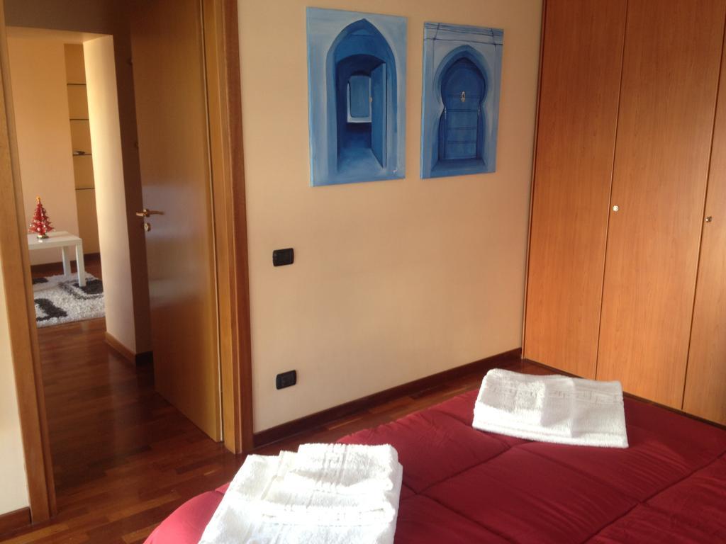 Toledo Suite Naples Exterior photo